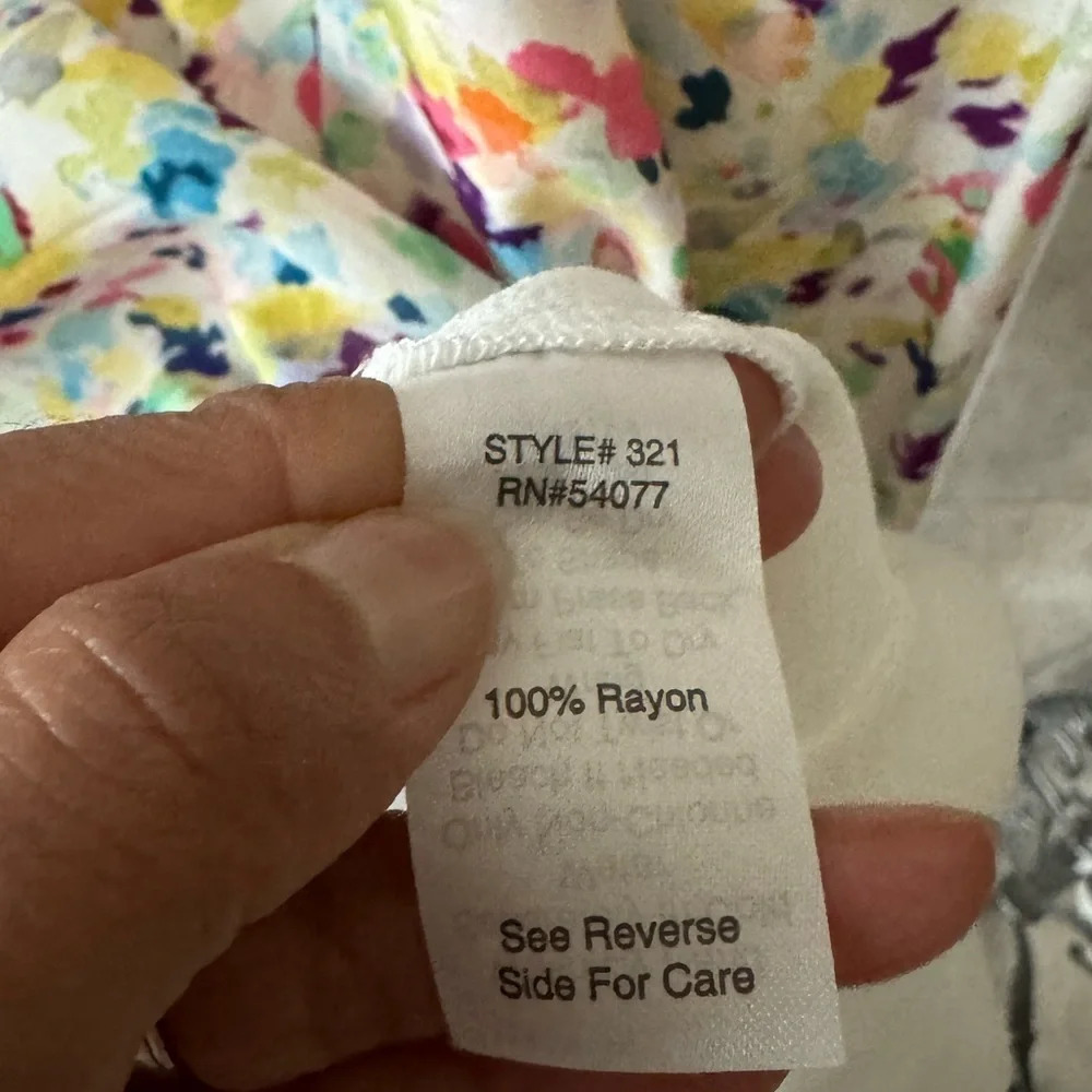 CAbi Meadow Ditsy Watercolor 100% Rayon Dress Size S - Picture 4 of 7